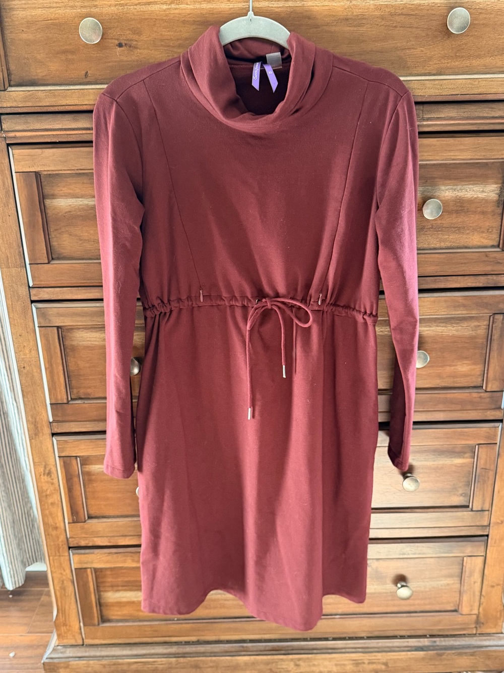 Maternity Long Sleeve Turtleneck Drawstring Dress in Burgundy